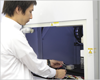 グローバルに通じる新しい解析ツールの習得に取り組んでいます