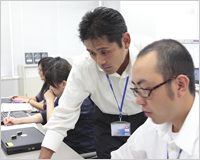 指導者としての能力を磨いています